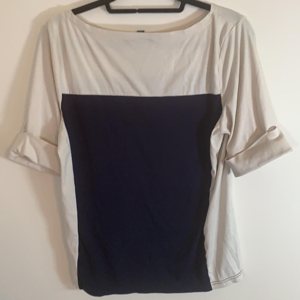 Color block Top - Picture 3 of 3